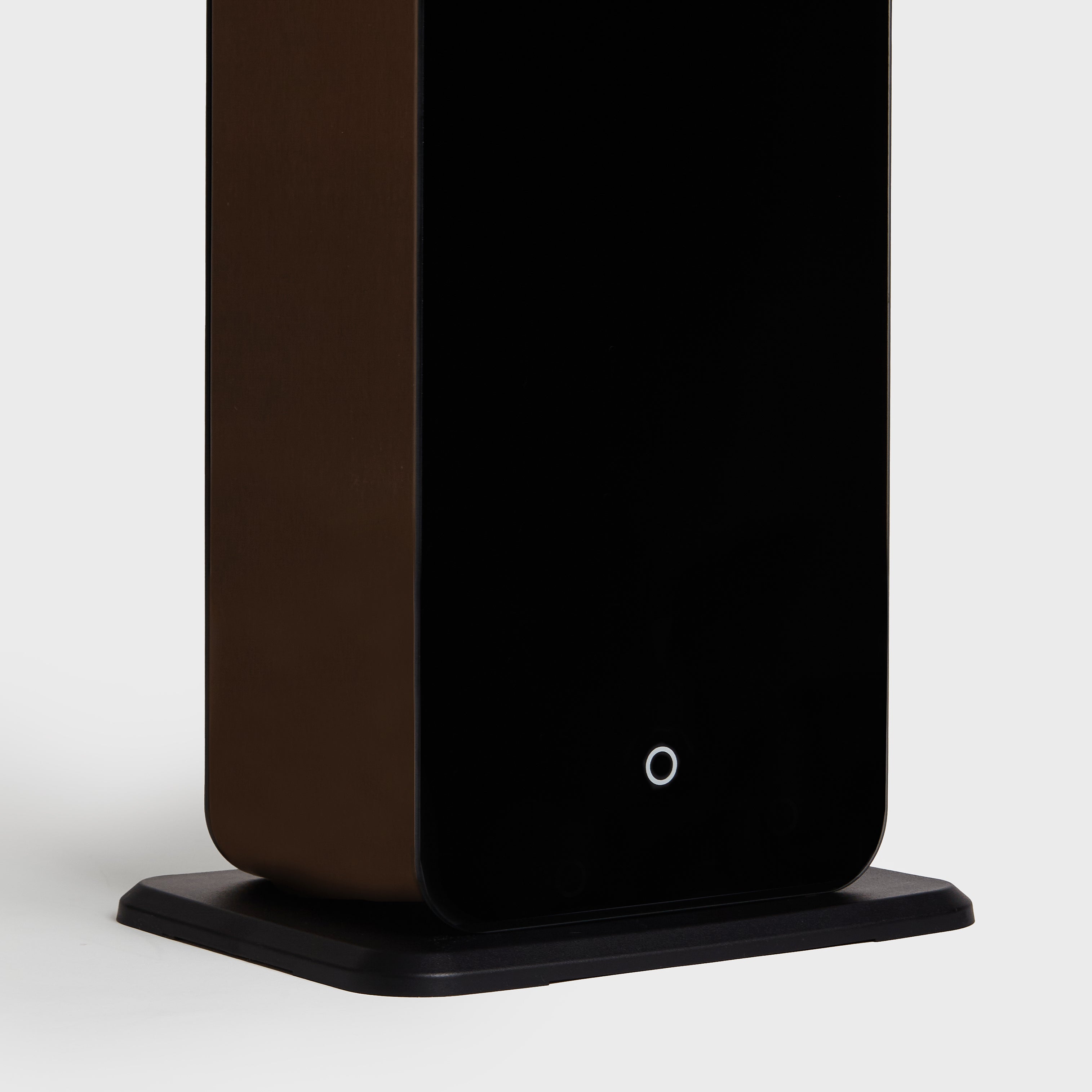 Noctra – The Luxury Commercial Scenting System